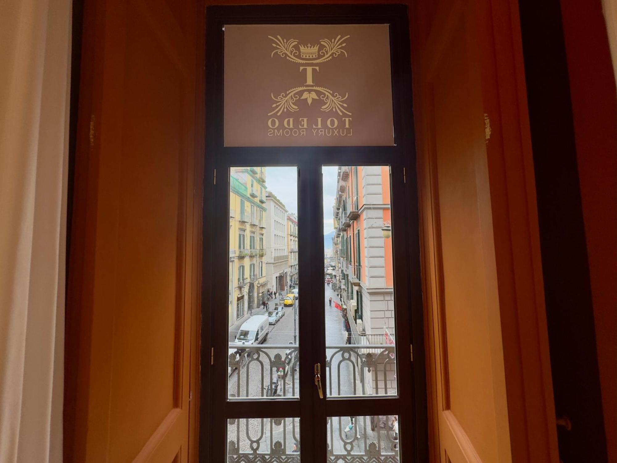 Toledo Luxury Rooms - Lr Collection ナポリ エクステリア 写真