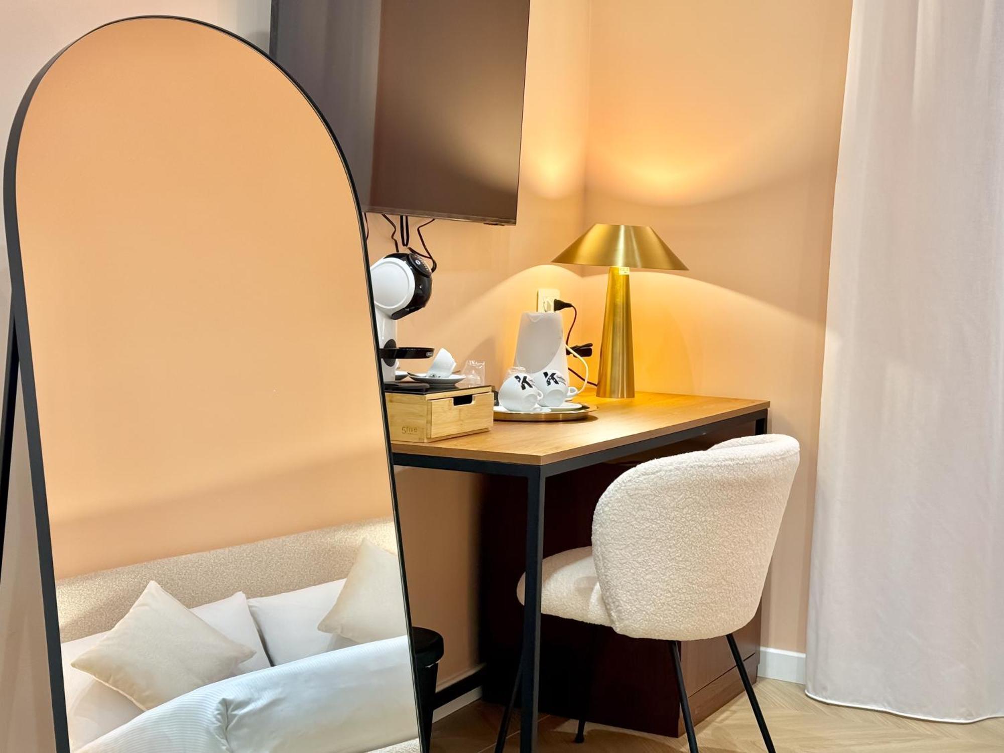 Toledo Luxury Rooms - Lr Collection ナポリ エクステリア 写真